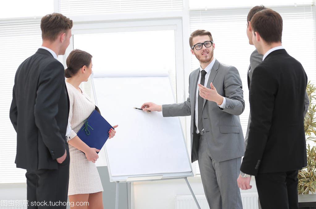 教練業(yè)務(wù)培訓(xùn) 賦能業(yè)務(wù)團(tuán)隊(duì)，提升專(zhuān)業(yè)能力